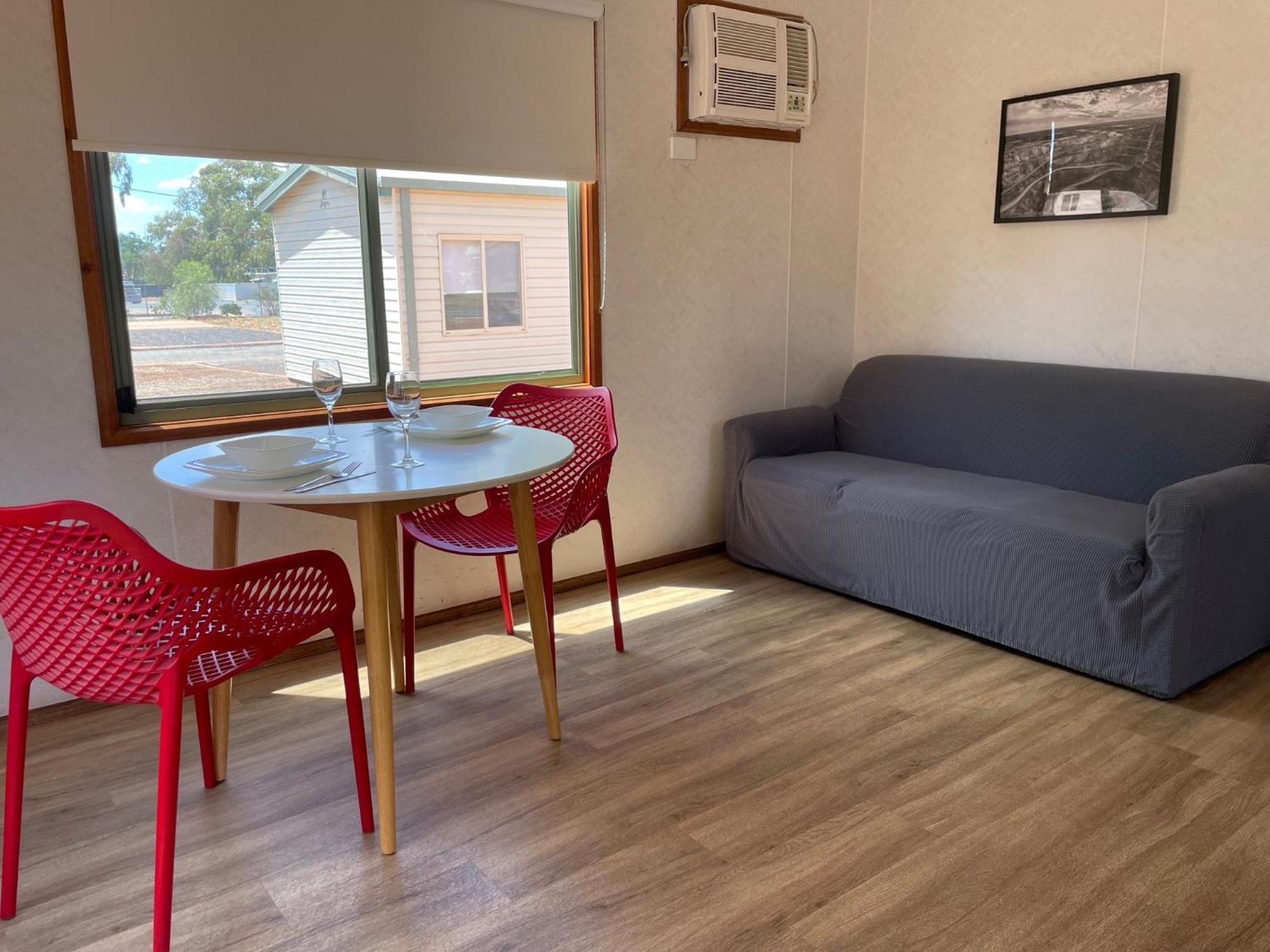 Cobar Caravan Park Екстер'єр фото