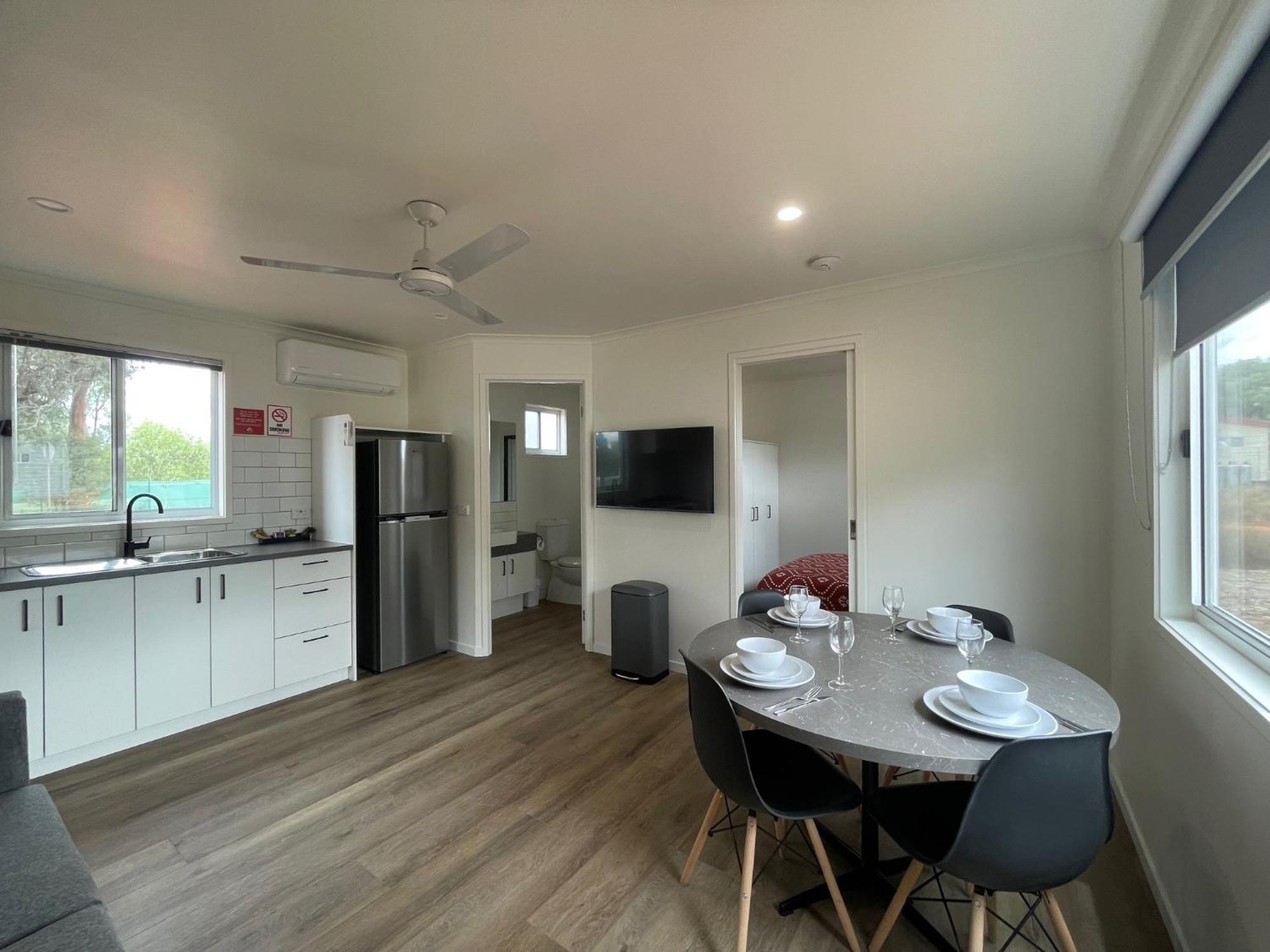 Cobar Caravan Park Екстер'єр фото